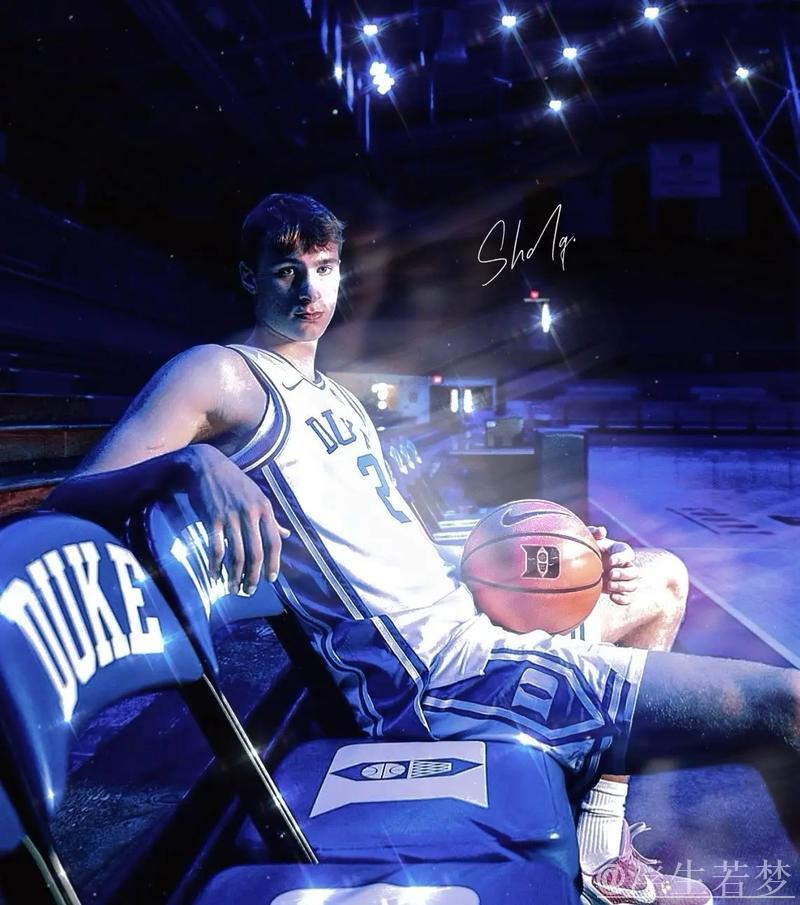 弗拉格和戴维斯联手上演二人转空切配合上篮得分