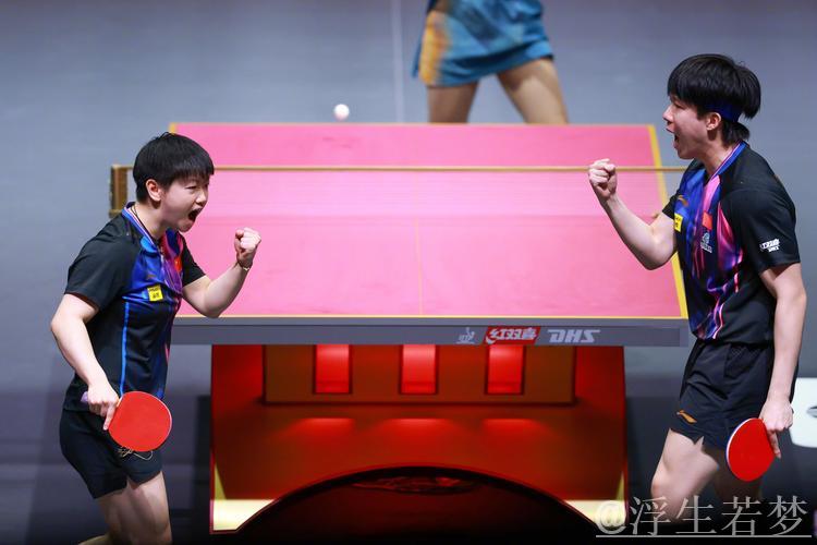 世乒联总决赛混双半决赛:王楚钦孙颖莎力拼日本组合 世乒联总决赛混双半决赛:王楚钦孙颖莎力拼日本组合